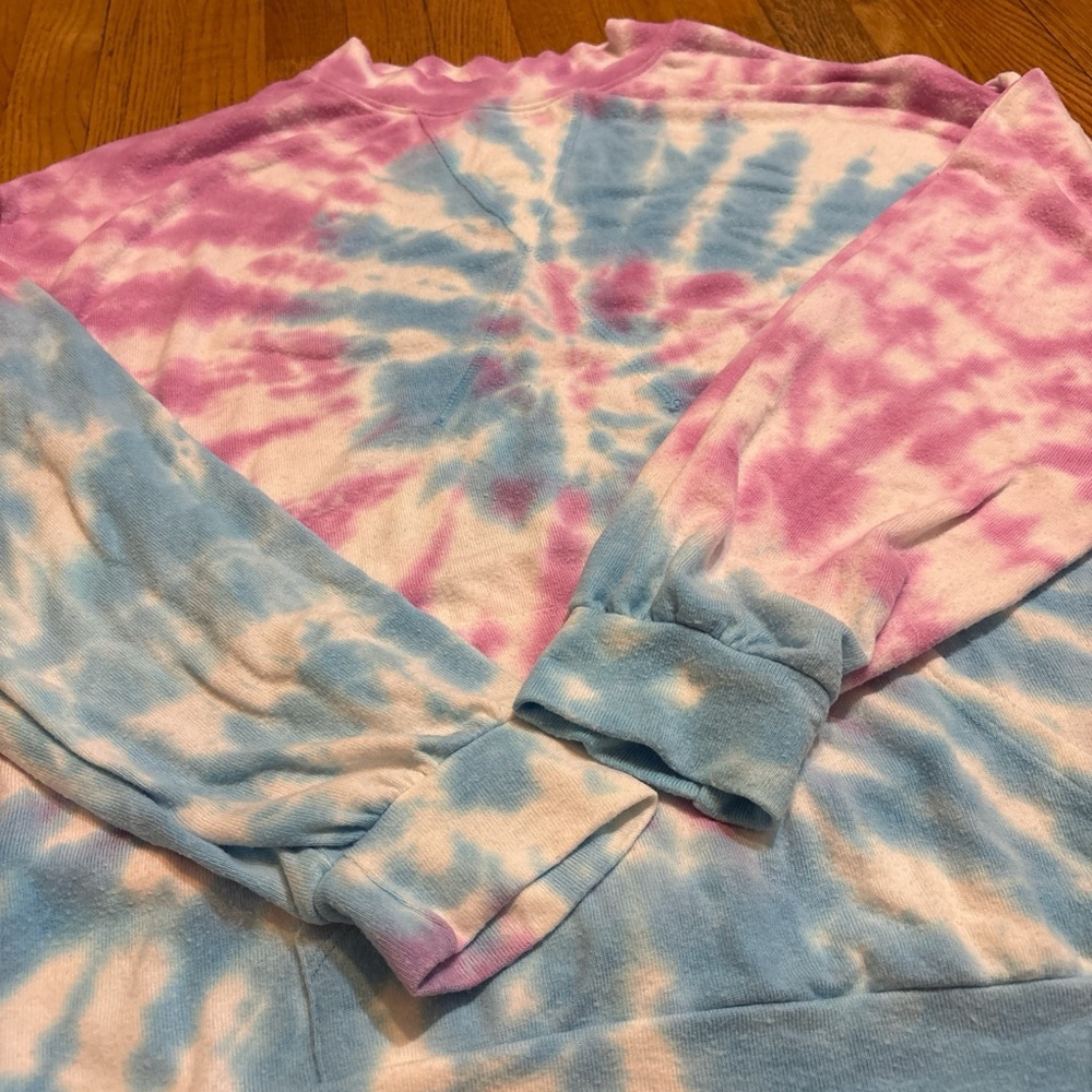 Tie-Dye Pullover Sweatshirt in Pink and Blue - Picture 3 of 6